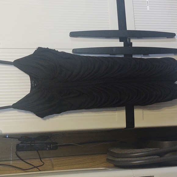 Talent Black Dress - Picture 2 of 4